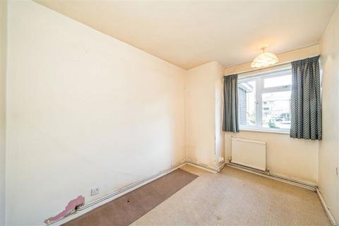 2 bedroom maisonette for sale, Lyme Farm Road, Eltham SE12