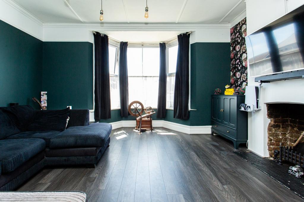 House in Herne Bay, Kent - More
