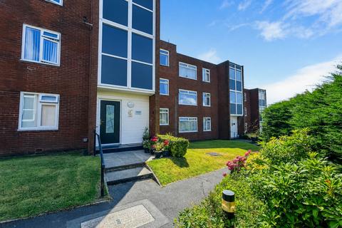 2 bedroom apartment for sale, Stocks Park Drive, Horwich, BL6