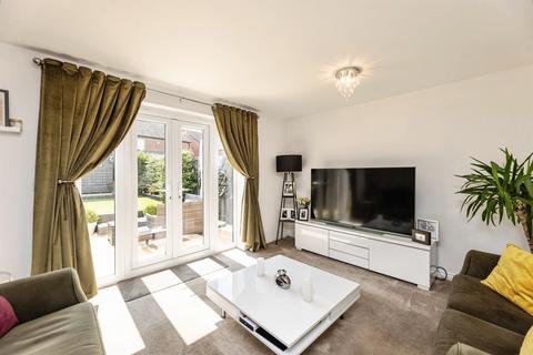 3 bedroom semi-detached house for sale, Stanley Main Close, Featherstone, Pontefract