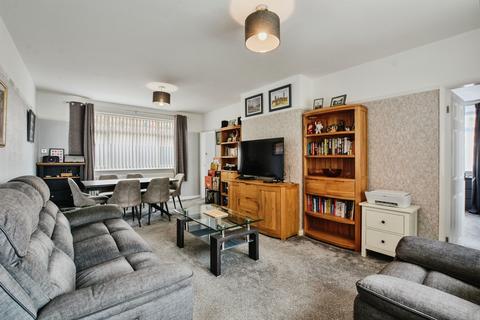 2 bedroom detached bungalow for sale, Victoria Road, Skegness
