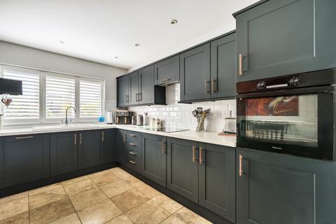 3 bedroom terraced house for sale, Dunstan Avenue, Chipping Norton, Oxfordshire