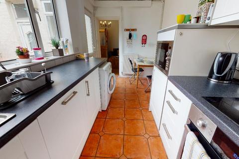 4 bedroom terraced house to rent, Foss Street, Lincoln, LN1
