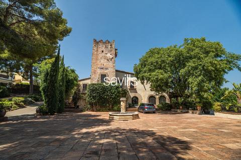 6 bedroom house, House For Sale In Castelldefels, Castelldefels, Barcelona, Spain