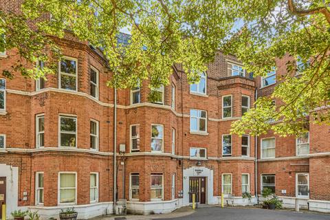 undefined, Elms Crescent, London, SW4