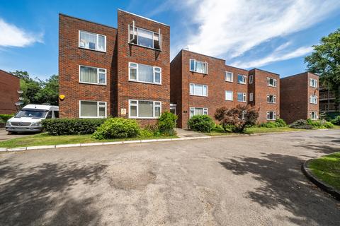1 bedroom flat for sale, Albemarle Road, Beckenham, BR3