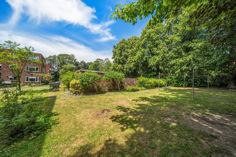 1 bedroom flat for sale, Albemarle Road, Beckenham, BR3