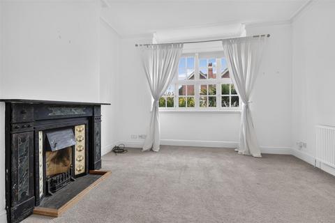 2 bedroom apartment for sale, St Georges Place, Tadcaster Road