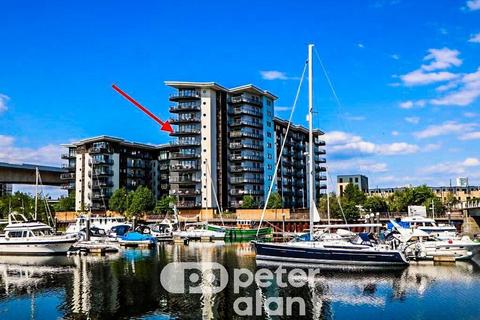 3 bedroom apartment to rent, Watkiss Way Victoria Wharf, Cardiff, CF11