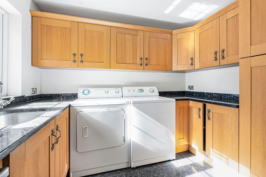 Utility room, utility