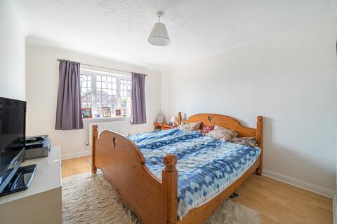 4 bedroom detached house for sale, Falcon Way, Brackley, NN13