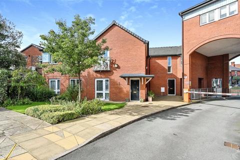 2 bedroom flat for sale, Wolverhampton Road, Stafford, Staffordshire, ST17