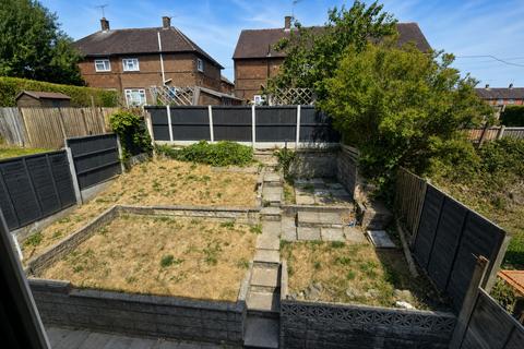 3 bedroom semi-detached house to rent, Pinfold Avenue, Norton In The Moors, Stoke-On-Trent, ST6