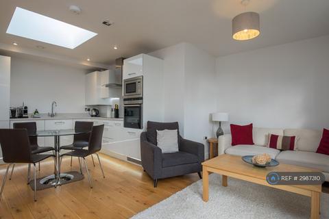 1 bedroom flat to rent, Nightingale House, Windsor, SL4