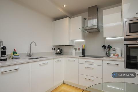 1 bedroom flat to rent, Nightingale House, Windsor, SL4