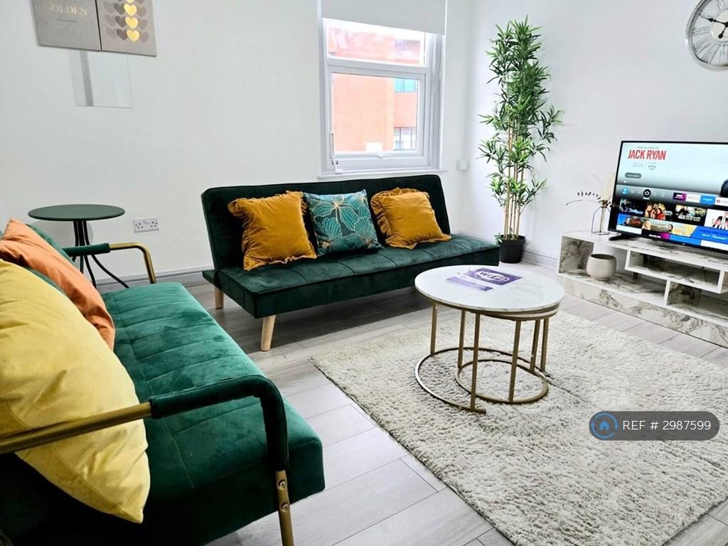 Apartment in Reading, Katesgrove, Coley - View 2
