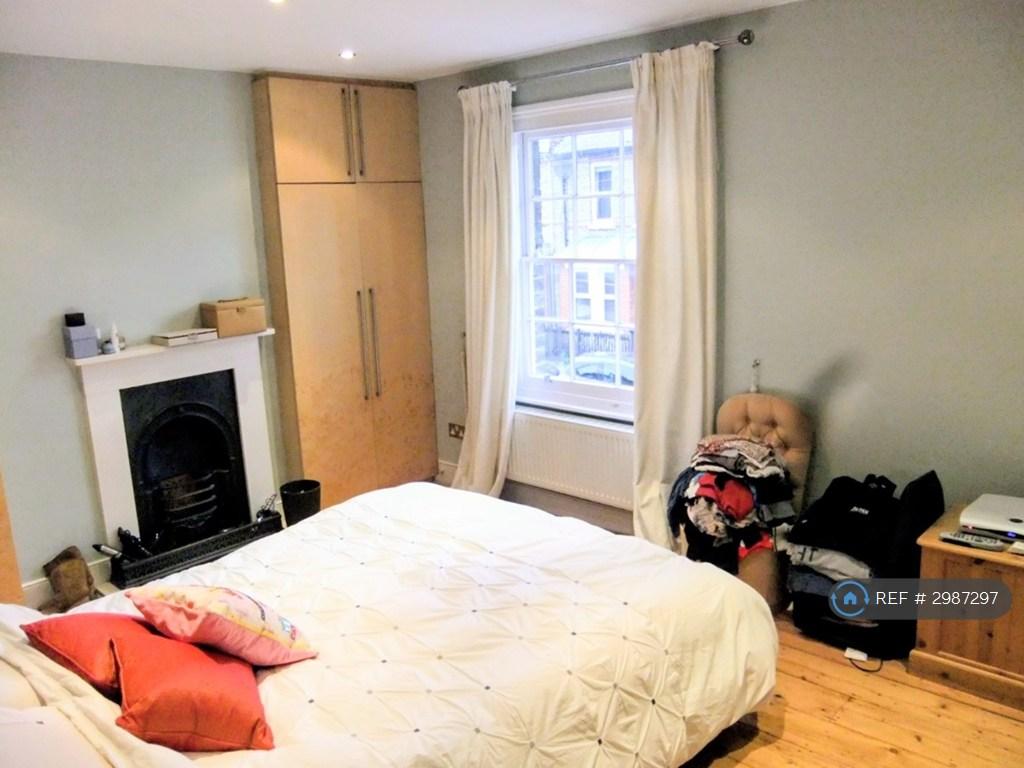 House in London - View 4