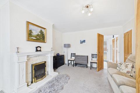 2 bedroom semi-detached house for sale, Appleby Walk, West Yorkshire LS15