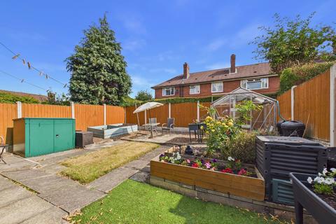 2 bedroom semi-detached house for sale, Appleby Walk, West Yorkshire LS15