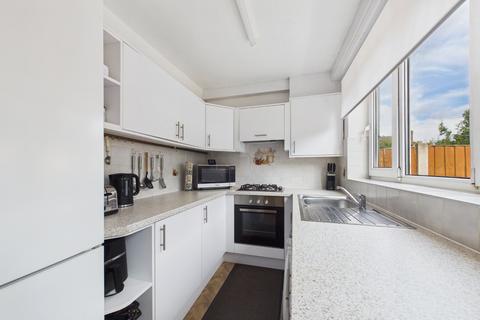 2 bedroom semi-detached house for sale, Appleby Walk, West Yorkshire LS15