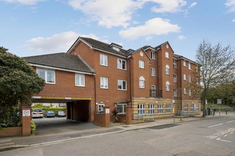 undefined, Clifton Park Avenue, Raynes Park SW20