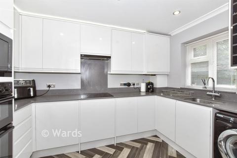 3 bedroom terraced house for sale, Kingly Way, Dover CT17