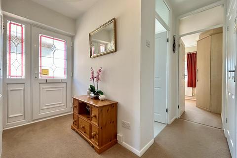 2 bedroom detached bungalow for sale, Greenbush Drive, Halesowen