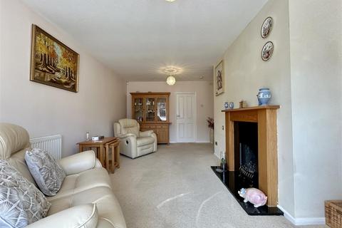 2 bedroom detached bungalow for sale, Greenbush Drive, Halesowen