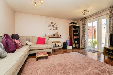 2 bedroom maisonette for sale, Boundary Lane, Carterton