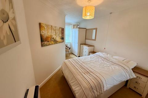 1 bedroom ground floor flat for sale, Mill Stream Court, ABINGDON