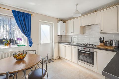 2 bedroom semi-detached house for sale, Gaydon Walk, Bicester