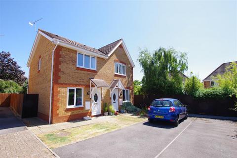 2 bedroom semi-detached house for sale, Thetford Way, Swindon SN25