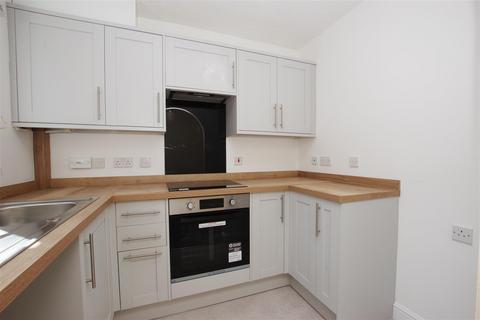 2 bedroom semi-detached house for sale, Thetford Way, Swindon SN25