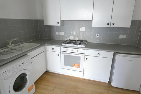 1 bedroom flat to rent, Millennium place, Parmiter Street, Bethnal Green E2
