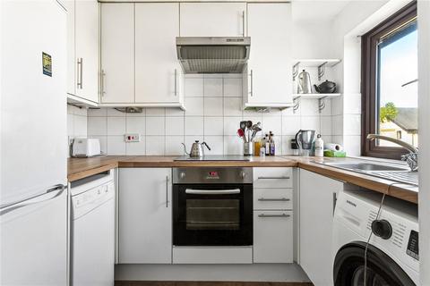 undefined, Riverside Close, London, E5