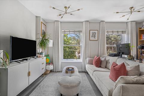 undefined, Threadneedle Road, Farnham, Surrey, GU9
