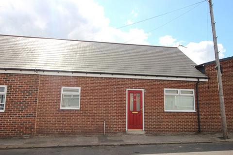 3 bedroom cottage to rent, Hadrian Street