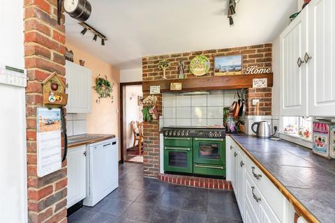2 bedroom cottage for sale, Briar Close, Fairlight, Hastings