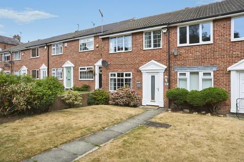 3 bedroom townhouse for sale, Prospect View, Bramley, Leeds