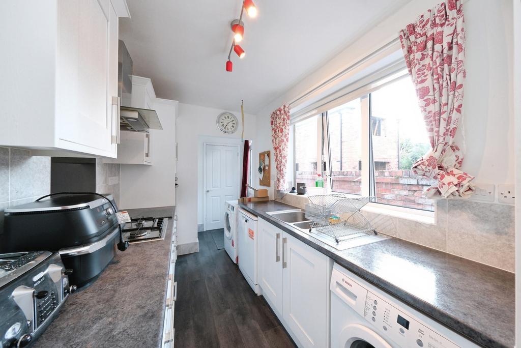 House in Nottingham, Old Basford - View 4