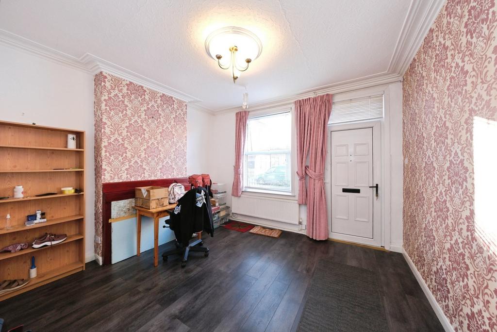House in Nottingham, Old Basford - View 5