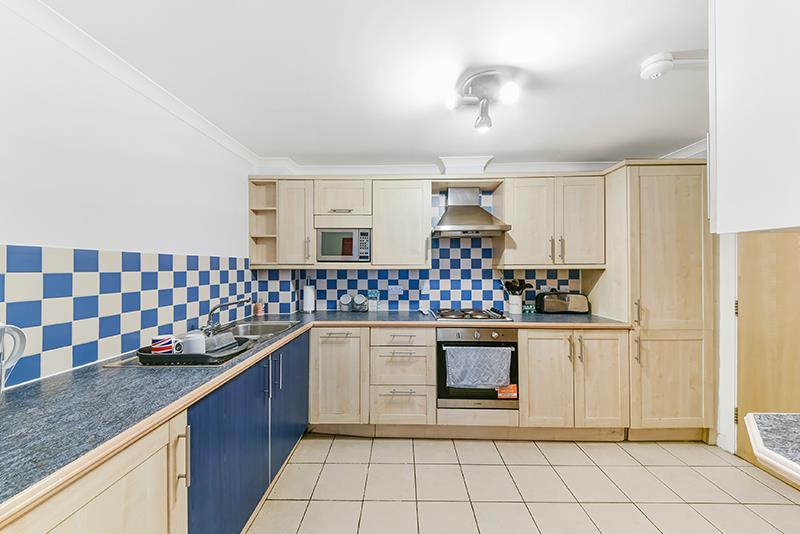 Apartment in London - View 2