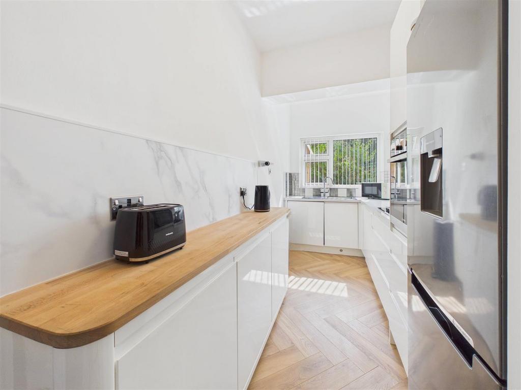 House in Sheffield, Fraser Estate, Moscar Cottages - View 5