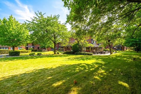 2 bedroom retirement property for sale, Maplebeck Court, Lode Lane, Solihull