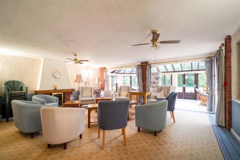 2 bedroom retirement property for sale, Maplebeck Court, Lode Lane, Solihull