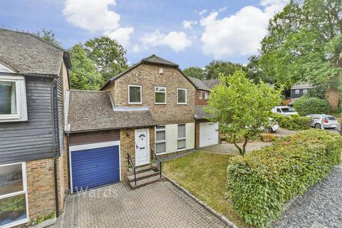 3 bedroom link detached house for sale, Sadlers Close, Chatham ME5
