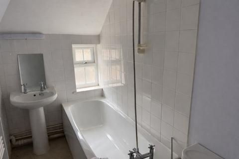 1 bedroom maisonette for sale, Flat 2, 2 Cromwell Walk, Huntingdon, Cambridgeshire PE29 3HN