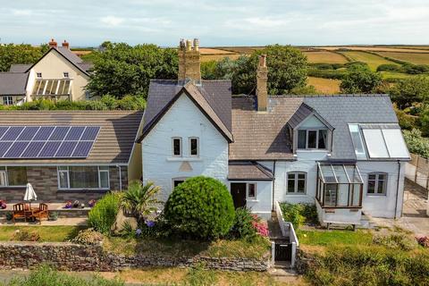 2 bedroom semi-detached house for sale, Glebe Lane, Marloes, SA62