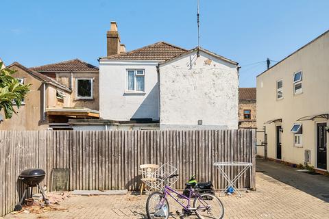 undefined, Falkner Street, Gloucestershire GL1