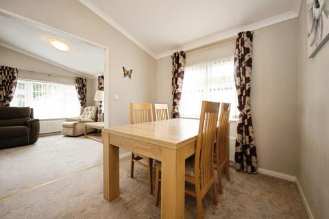 2 bedroom mobile home for sale, Folly Park, High Street, Clapham, Bedford, MK41